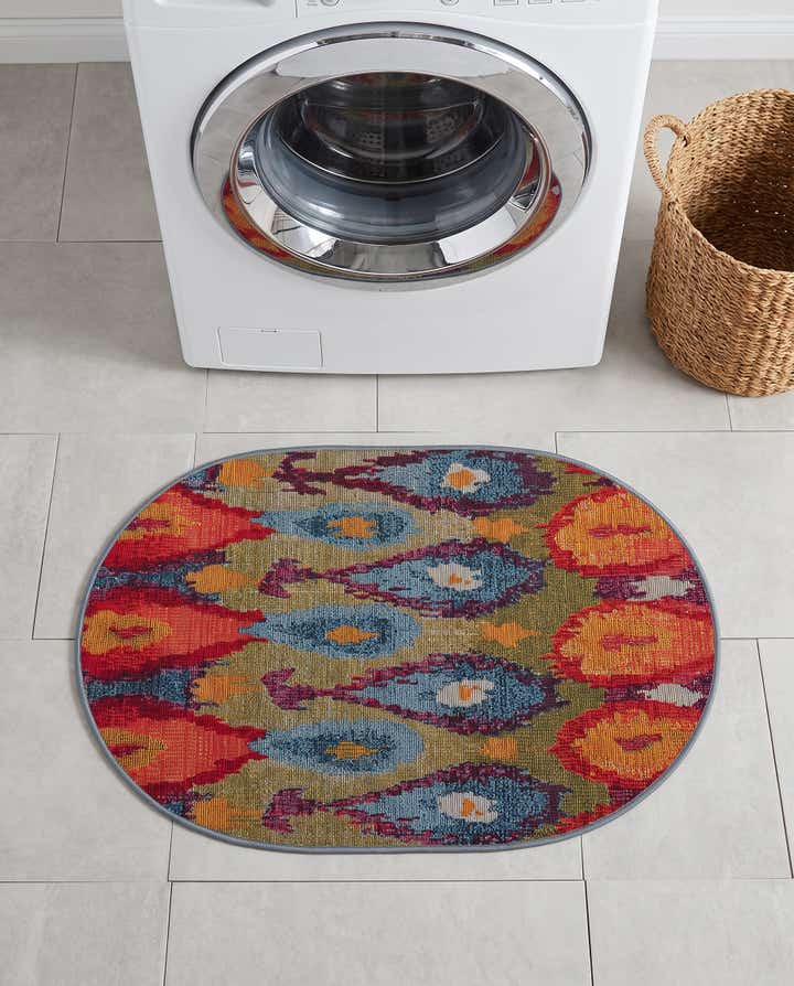 2' 2 x 3' Easy-Clean Modern Indoor / Outdoor Oval Rug