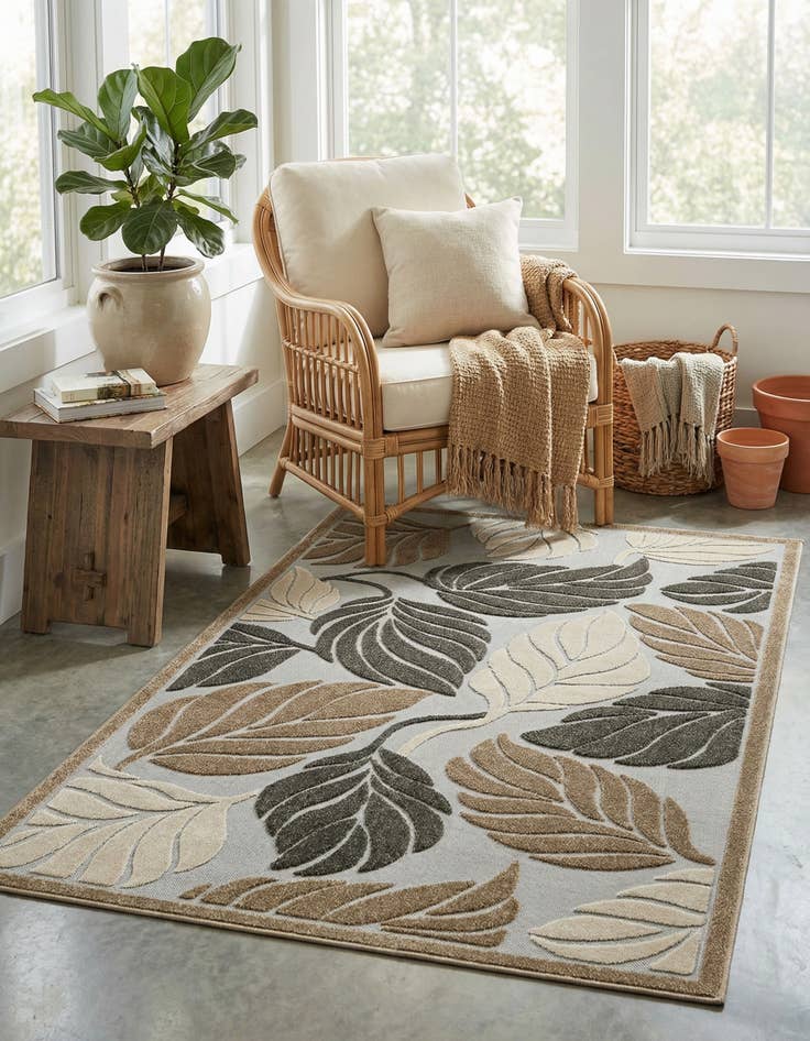Detail image of 5' x 8'  Washable Botanical Indoor / Outdoor Rug