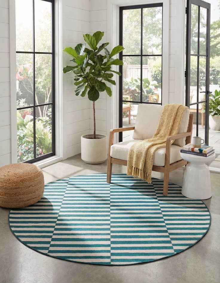 Detail image of 8' x 8' Tribeca Round Rug