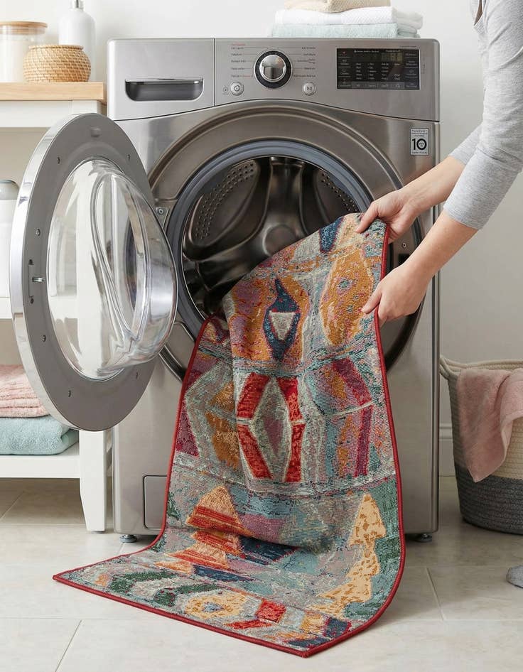 Detail image of 2' 7 x 10'  Washable Modern Indoor / Outdoor Runner Rug