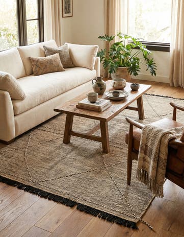 6' 1 x 7' 8 Hand Knotted Moroccan Wool Rug