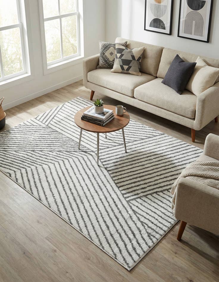 Detail image of 5' x 7' Oslo Rug