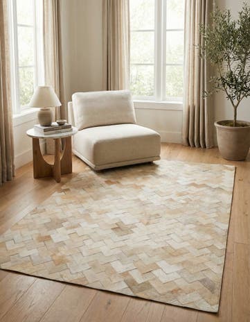 4' 1 x 5' 11 Cowhide Stocks Rug