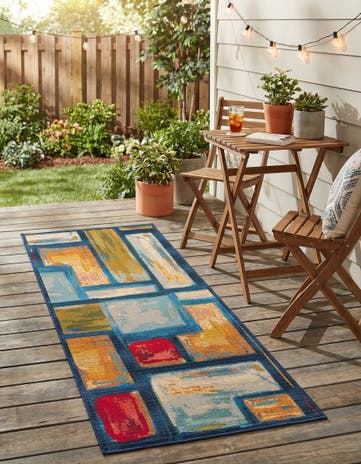 2' 7 x 5' 3 Easy-Clean Modern Indoor / Outdoor Runner Rug