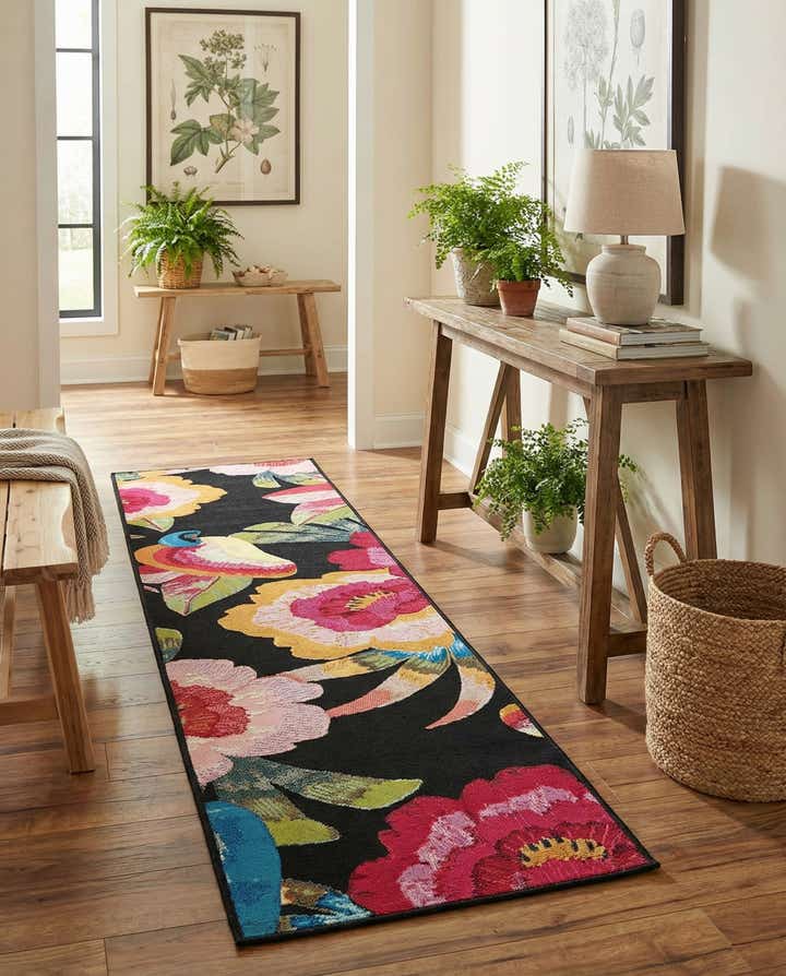 2' x 8' Easy-Clean Botanical Indoor / Outdoor Runner Rug