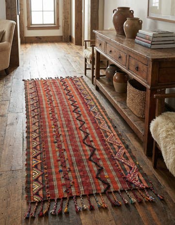 4' 9 x 8' 11 Jajim Runner Rug