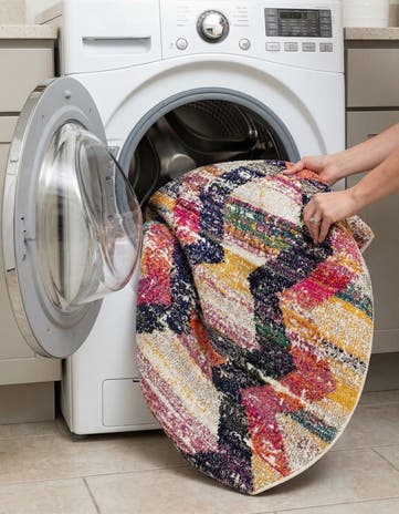 3' 3 x 3' 3 Washable Vivid Round Rug