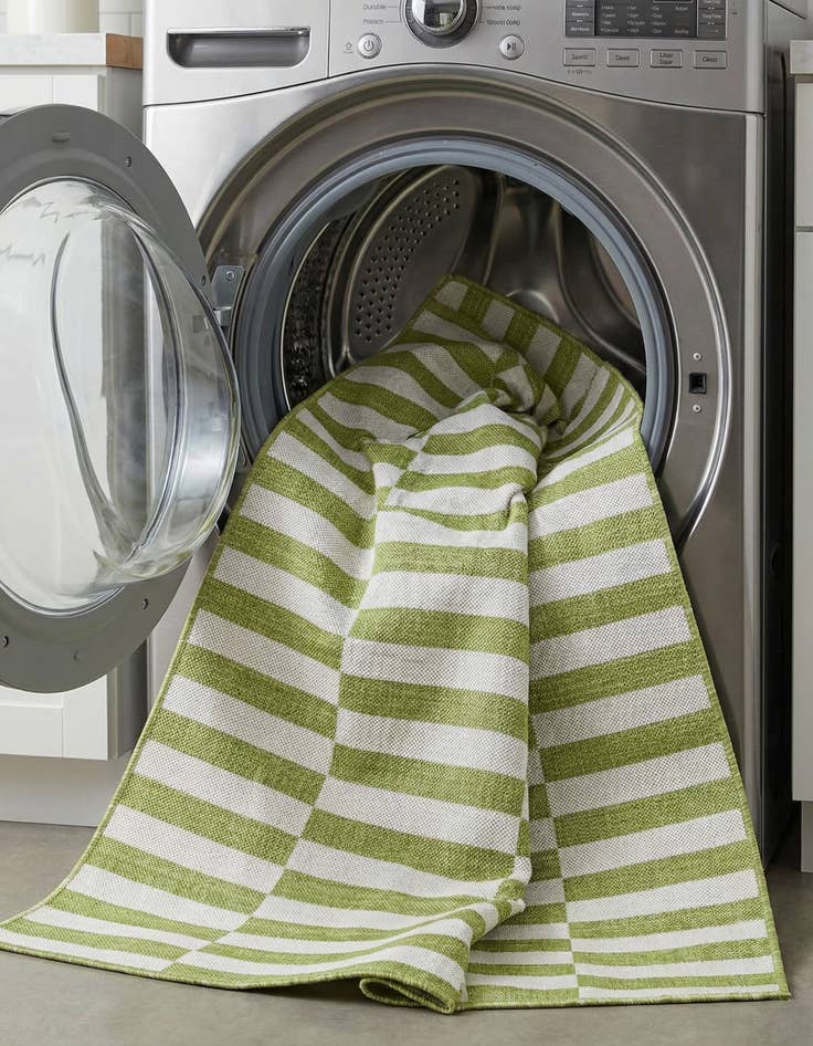 Detail image of 7' x 10'  Washable Striped Indoor / Outdoor Rug