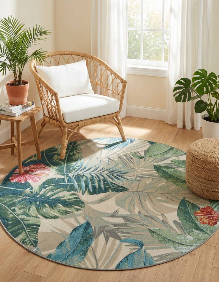 Detail image of 5' x 5'  Washable Botanical Indoor / Outdoor Round Rug