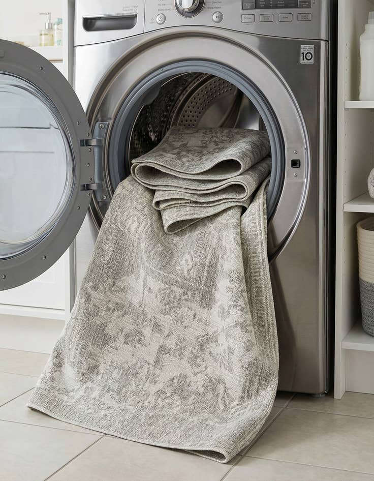 Detail image of 7' 10 x 10'  Washable Jill Zarin Dubai Indoor / Outdoor Rug