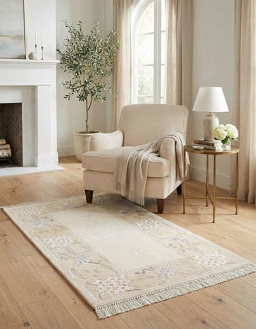 2' 8 x 4' 5 Hand Knotted Darya Wool Rug
