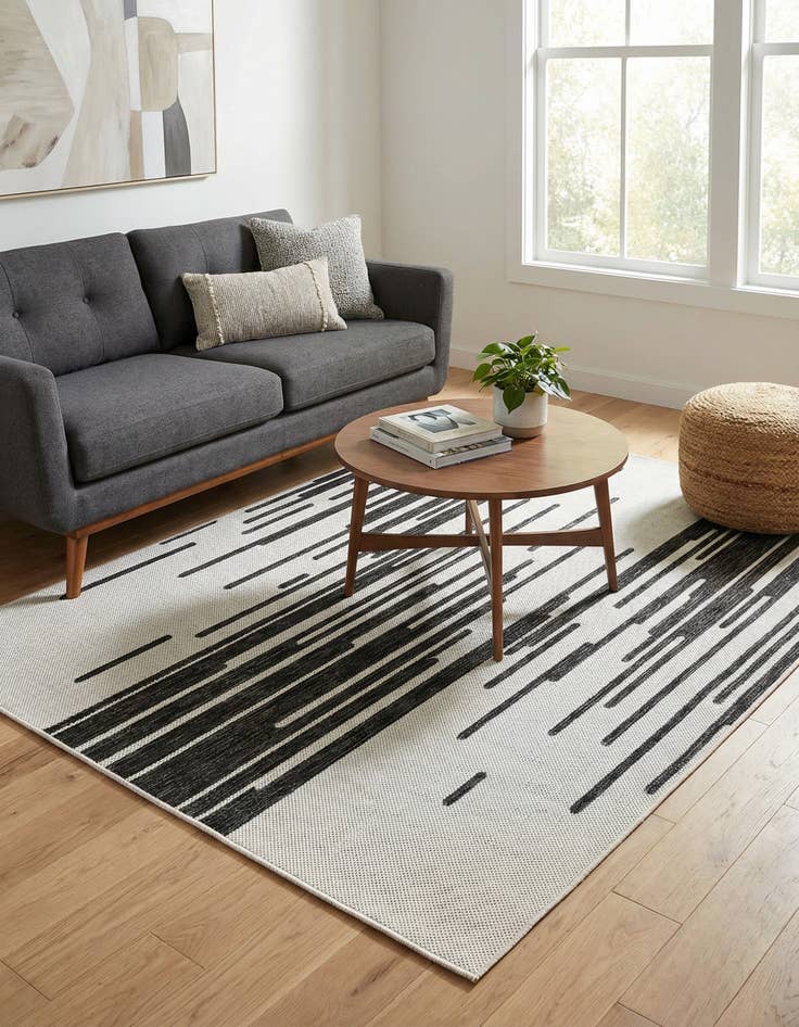 Detail image of 4' x 6'  Washable Modern Indoor / Outdoor Rug