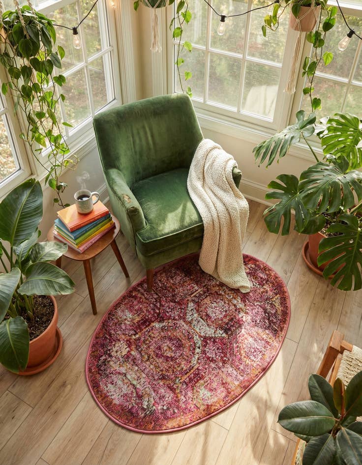 Detail image of  2' x 3' 1 Santiago Oval Rug