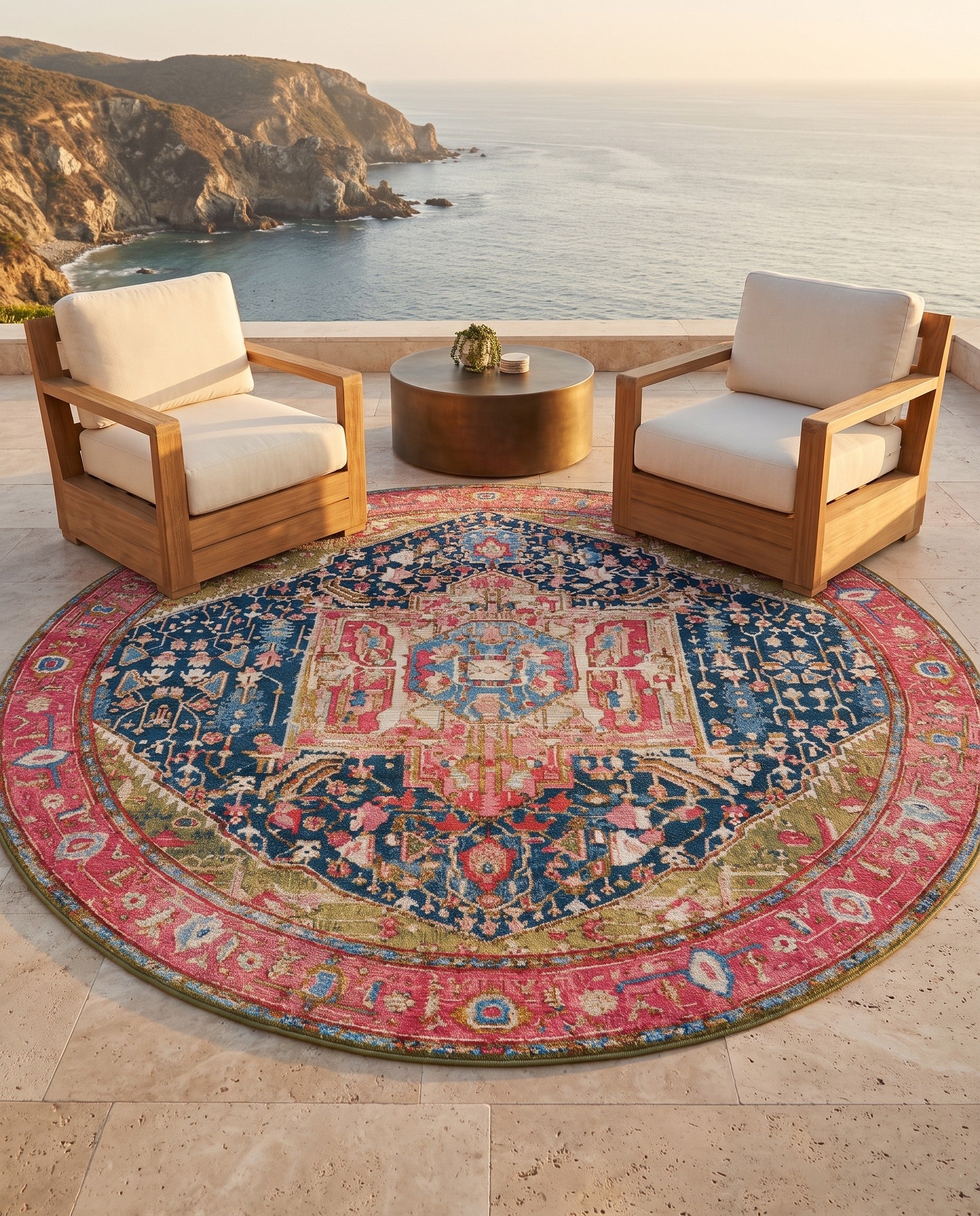 7' 10 x 7' 10 Easy-Clean Traditional Indoor / Outdoor Round Rug