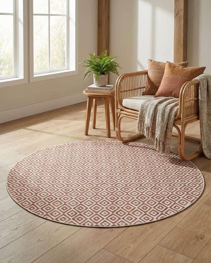 7' x 7' Easy-Clean Jill Zarin Indoor / Outdoor Round Rug
