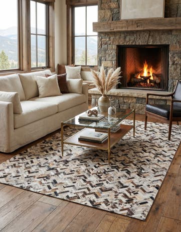 5' 2 x 8' Cowhide Rug