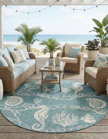7' 10 x 7' 10 Easy-Clean Coastal Indoor / Outdoor Round Rug