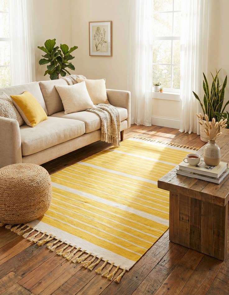 Detail image of 6' 1 x 9'  Hand Woven Chindi Cotton Rug