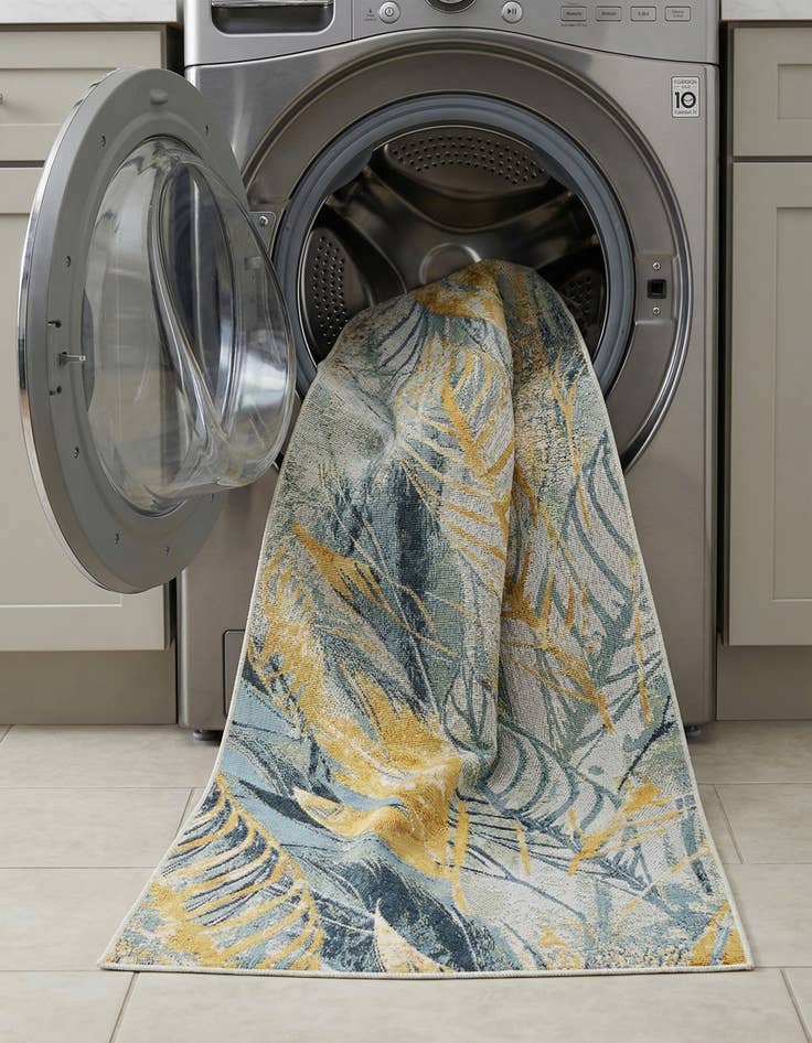 Detail image of 2' 7 x 10'  Washable Botanical Indoor / Outdoor Runner Rug