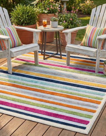 Gray Easy-Clean Aruba Indoor / Outdoor Square Rug