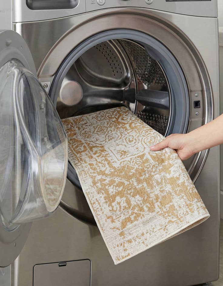 Detail image of 1' 4 x 1' 4  Washable Jill Zarin Dubai Indoor / Outdoor Sample Rug