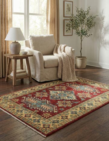 2' 8 x 4' Hand Knotted Kazak Rug