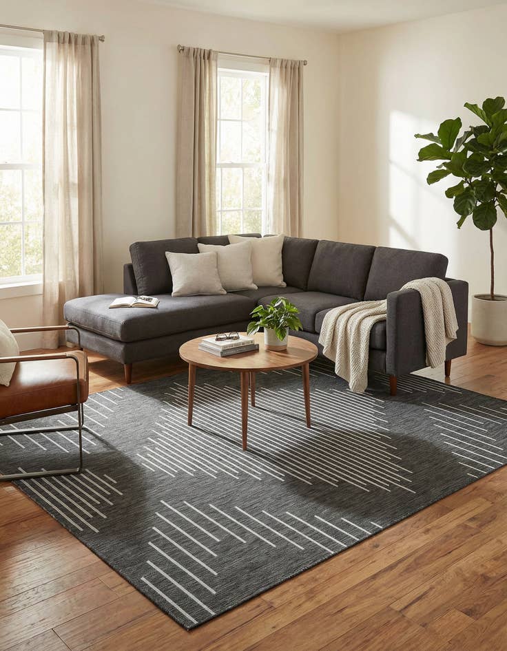 Detail image of 7' 10 x 10' Easy-Clean Modern Indoor / Outdoor Rug