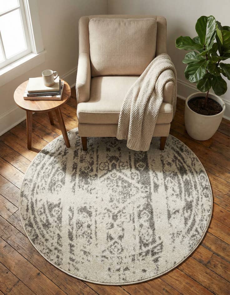 Detail image of  3' x 3' Lennon Round Rug