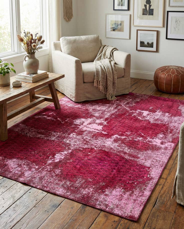 Detail image of 4' 7 x 6' 7 Hand Knotted Ultra Vintage Persian Wool Rug