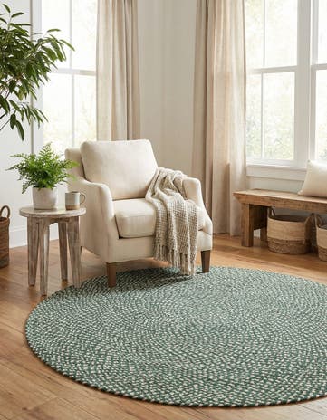 4' 1 x 4' 1 Handmade Tweed Braided Jute Round Rug