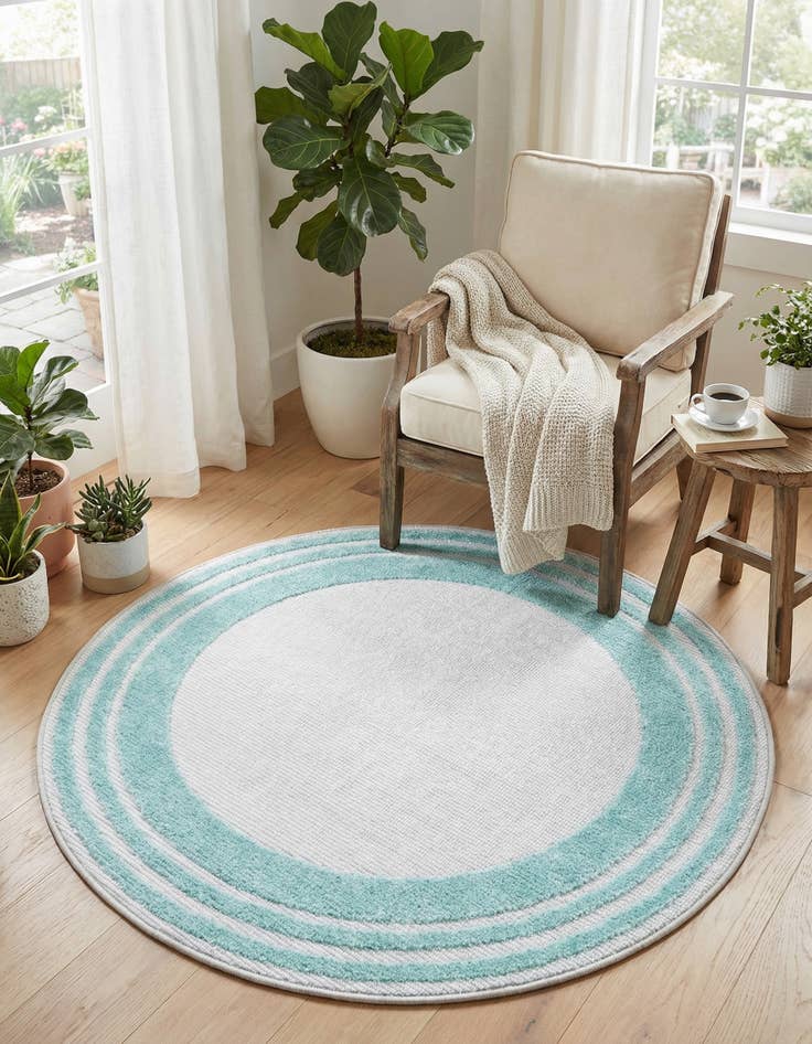 Detail image of 3' 3 x 3' 3  Washable Aruba Indoor / Outdoor Round Rug