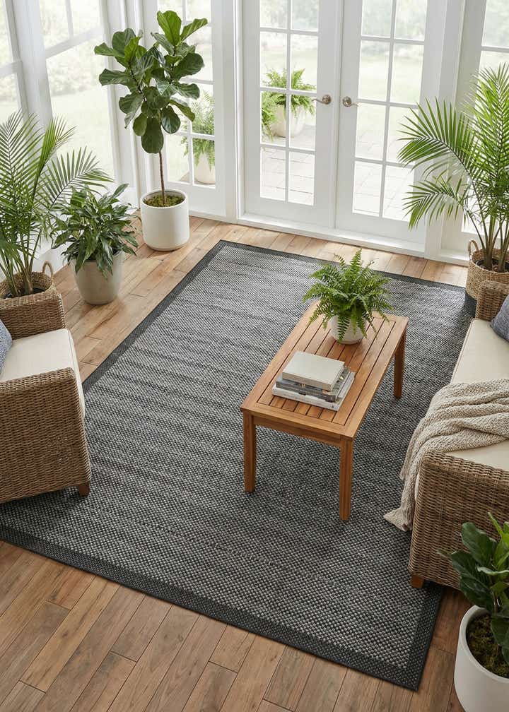 8' x 11' 4 Easy-Clean Border Indoor / Outdoor Rug