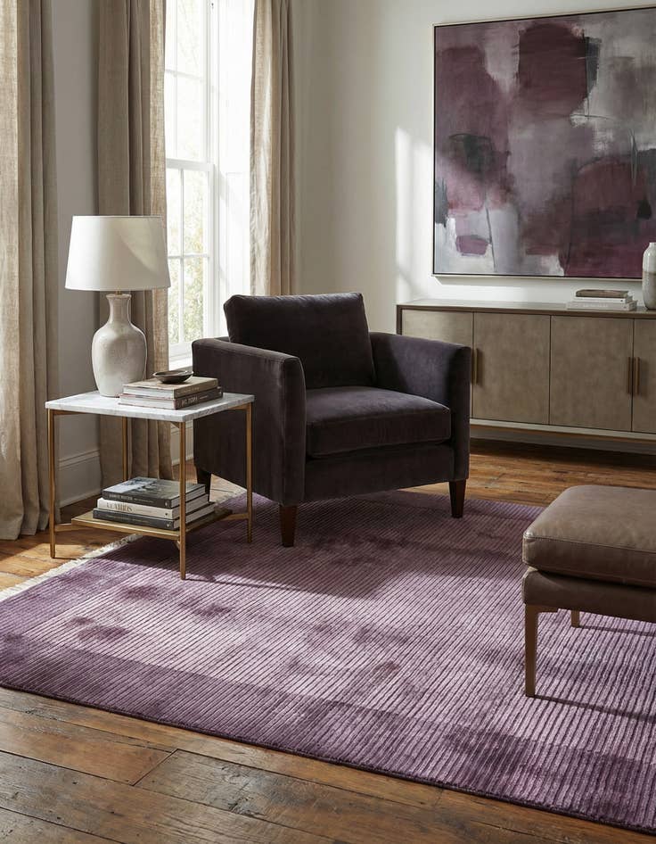 Detail image of 6' 6 x 9' 10  Hand Knotted Darya Wool Rug