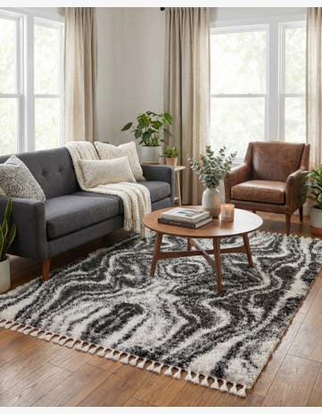 5' 3 x 8' Lagom Shag Rug