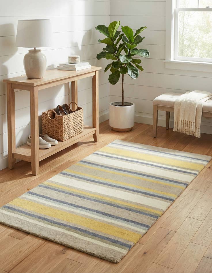 Detail image of  2' 8 x 5' Luna Wool Rug