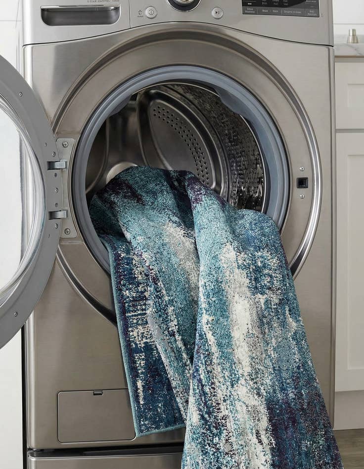 Detail image of  6' x 9'  Washable Sevilla Rug