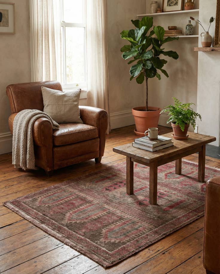 Detail image of 3' 2 x 4' 8 Hand Knotted Ultra Vintage Persian Wool Rug