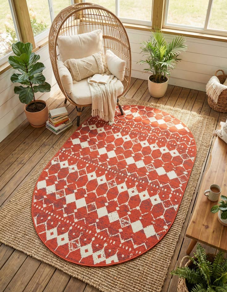 Detail image of  5' 3 x 8'  Washable Lattice Indoor / Outdoor Oval Rug
