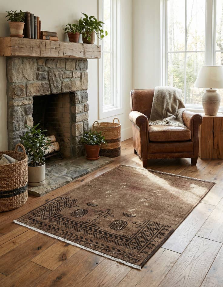 Detail image of 2' 8 x 3' 6  Hand Knotted Ultra Vintage Persian Wool Rug