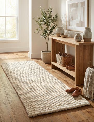 2' x 5' 3 Felt Ball Wool Runner Rug