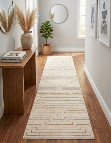 2' 7 x 12' Vogue Geo Runner Rug
