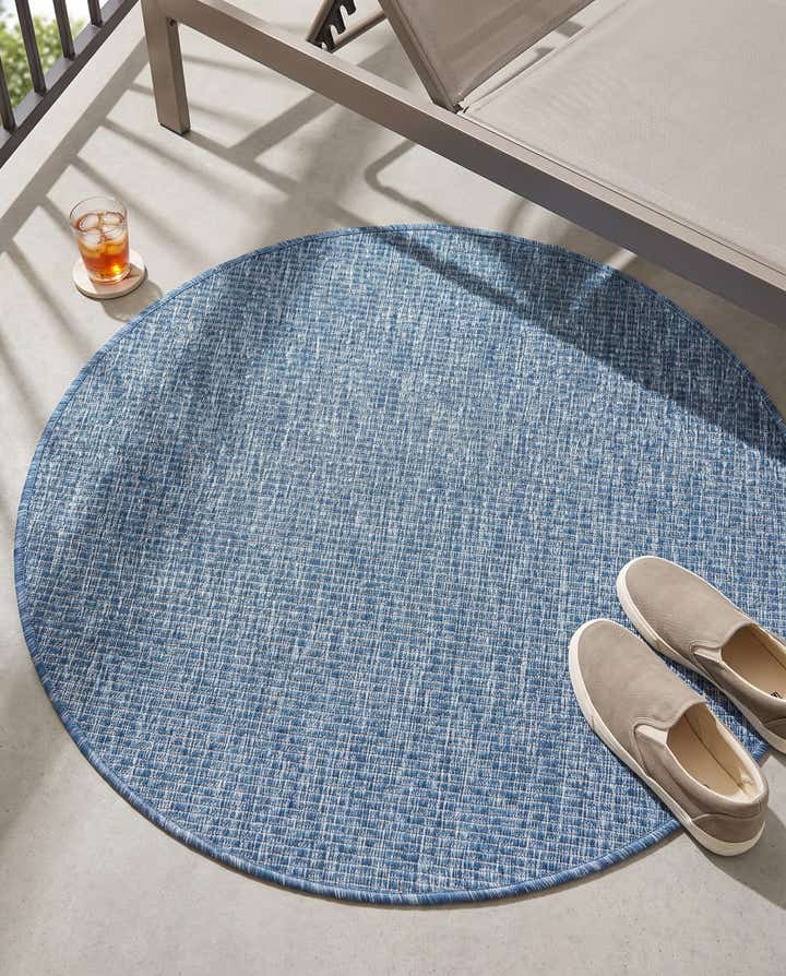 3' x 3' Easy-Clean Solid Indoor / Outdoor Round Rug