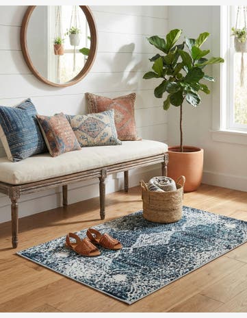 2' x 3' Kamala Washable Rug