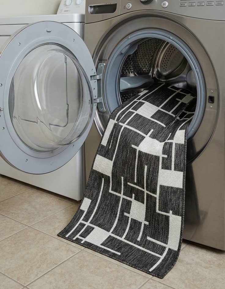 Detail image of  2' x 5' 3  Washable Modern Indoor / Outdoor Runner Rug