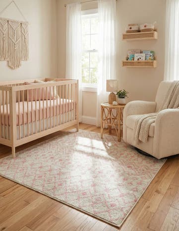 5' 3 x 5' 3 Moroccan Trellis Square Rug