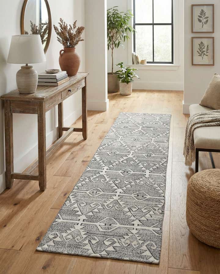 2' 6 x 9' 4 Hand Woven Kilim Modern Wool Runner Rug
