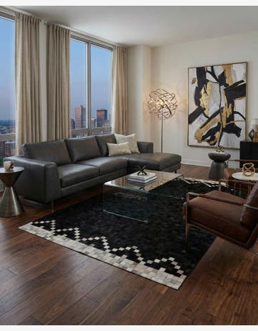 5' 2 x 8' Cowhide - Patchwork Rug