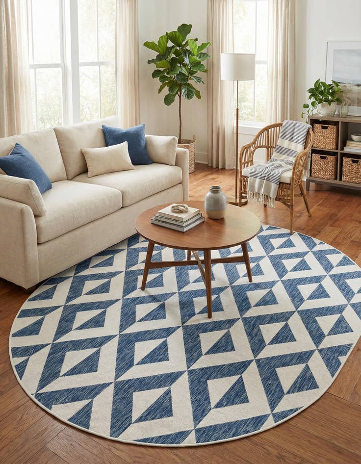 Detail image of  7' 10 x 10'  Washable Jill Zarin Napa Indoor / Outdoor Oval Rug