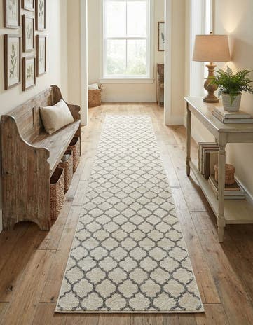 2' 7 x 19' 8 Lattice Runner Rug