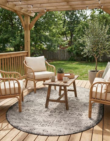 Charcoal Gray Easy-Clean Aztec Indoor / Outdoor Oval Rug